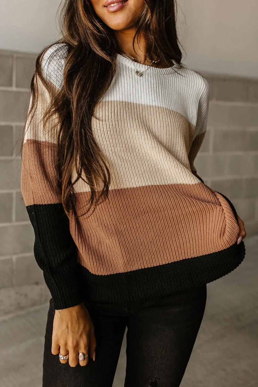 Color Block Knitted O-Neck Pullover Sweater