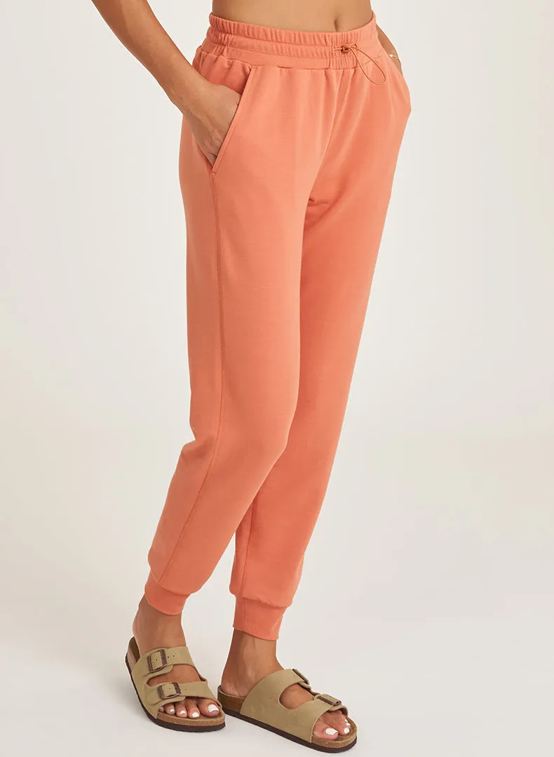 Comforted Bungee Waist Jogger