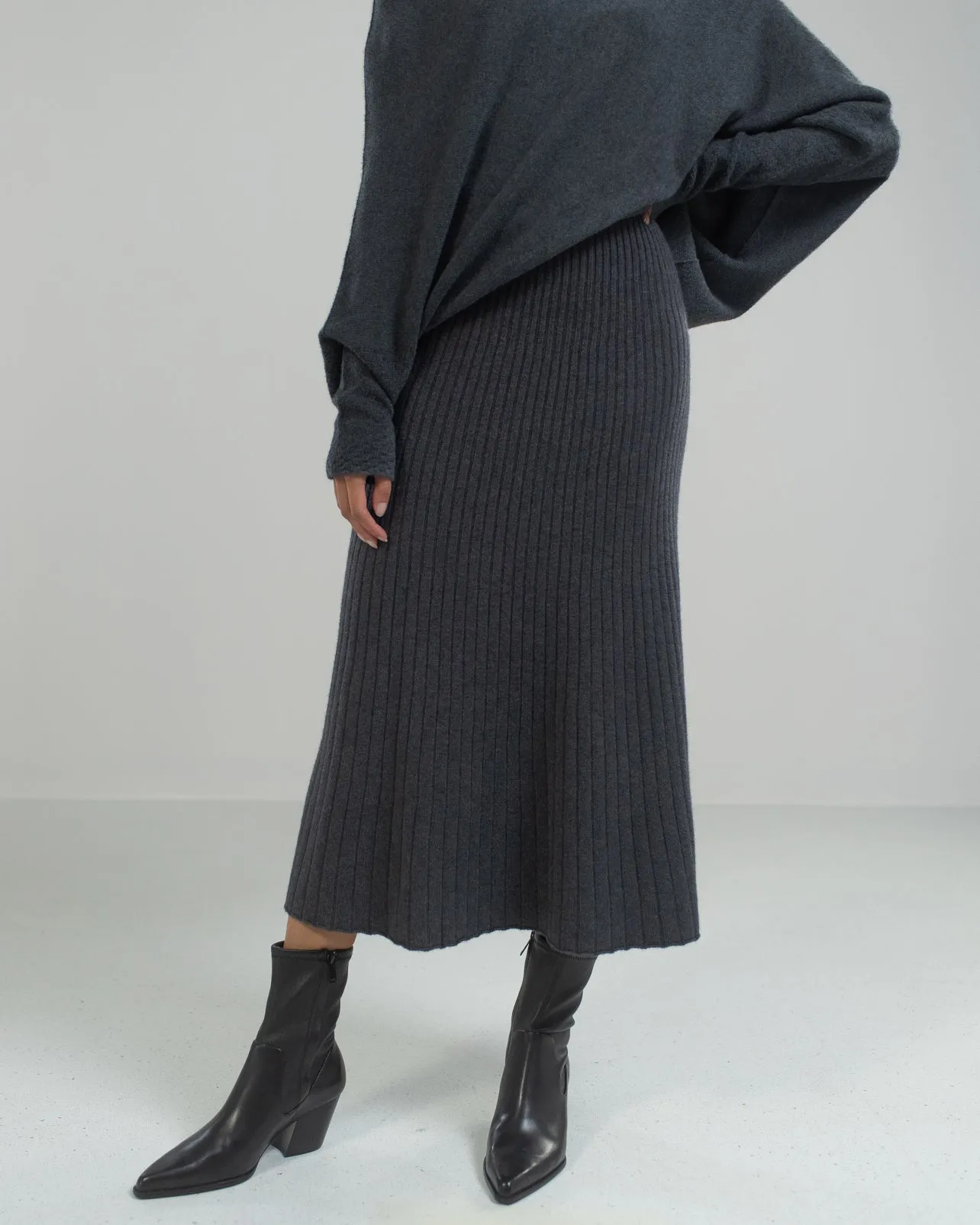 NEW | Ribbed Skirt | Charcoal