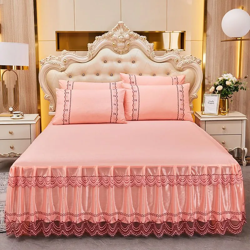 Soft Lace Bed Skirt Set for King/Queen Size Beds